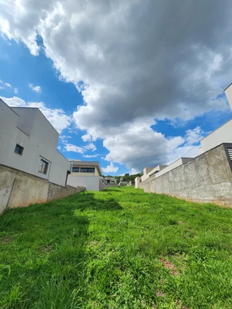 Lote Jardins Nápoles