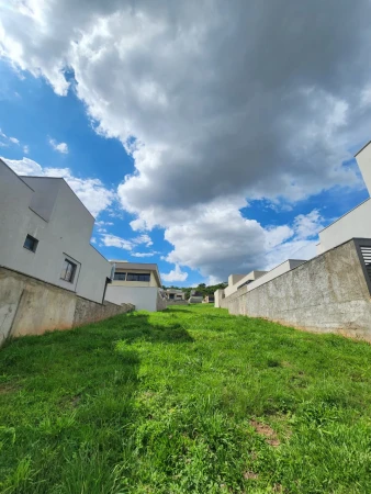 Lote Jardins Nápoles