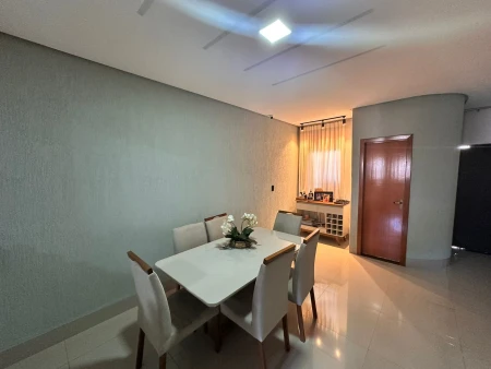Casa no Jardim Atlântico