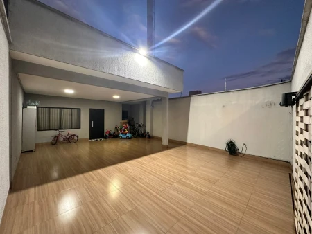 Casa no Jardim Atlântico