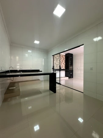 Casa no Jardim Helvécia