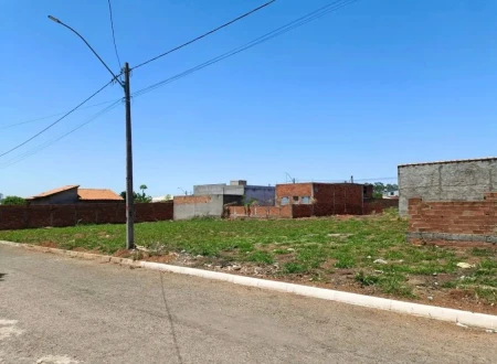Lote no Residencial Limoeiro