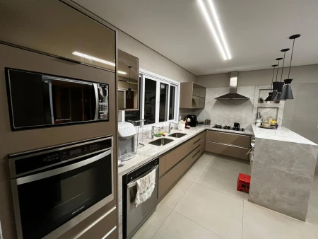 Sobrado Jardins Valência