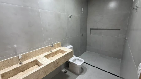 Casa no Jardim Atlântico