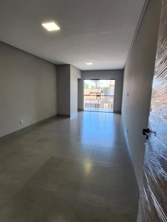 Sobrado no Setor Jaó