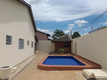 Casa Jardim Nova Era