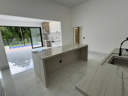 Casa Jardins Versalhes