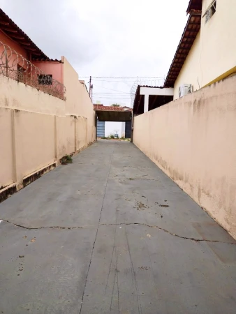 Sobrado e Casa Térrea Setor Sul
