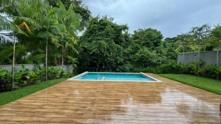 Sobrado Alphaville Ipês