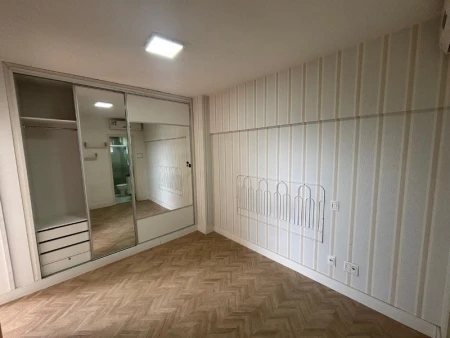 Unique Residence
