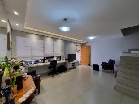 Sobrado no Residencial Villas do Atlântico