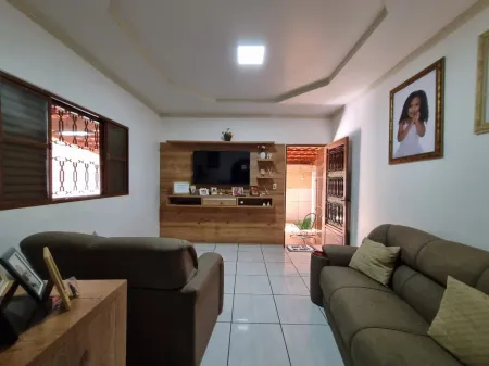 Casa no Residencial Lírios do Campo