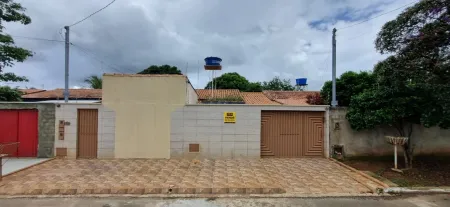 Casa no Residencial Lírios do Campo