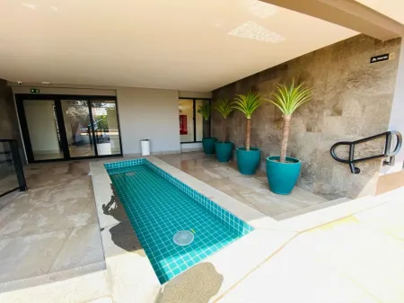 Dot Bueno Residence