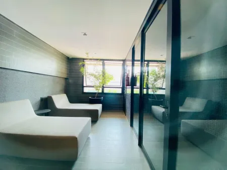 Dot Bueno Residence