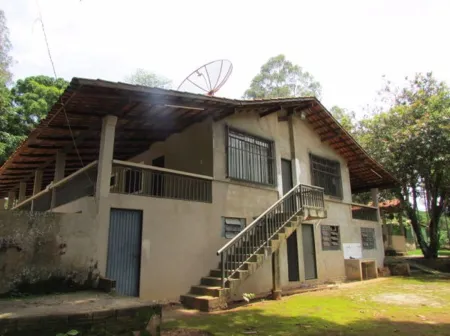 Chácara em Aragoiânia