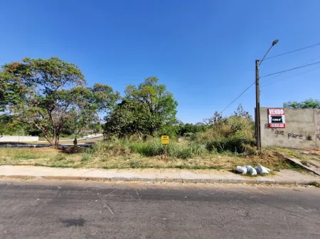 Área Comercial no Jardim Bela Vista