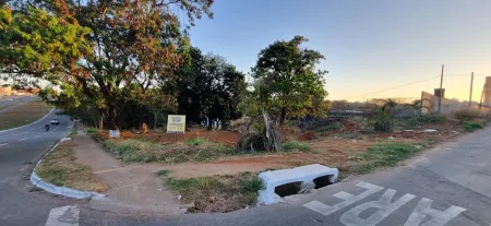 Área Comercial no Jardim Bela Vista