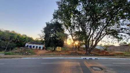 Área Comercial no Jardim Bela Vista