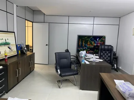 Prédio Comercial no Bairro Ilda