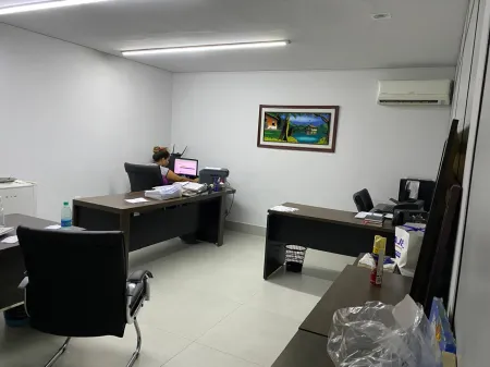 Prédio Comercial no Bairro Ilda
