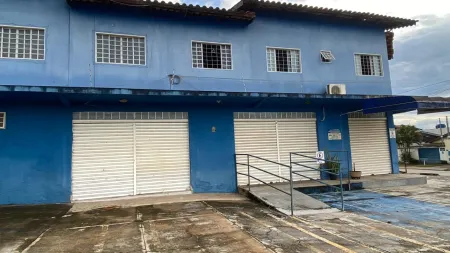Prédio Comercial no Bairro Ilda