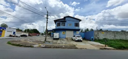 Prédio Comercial no Bairro Ilda