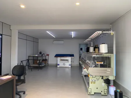 Prédio Comercial no Bairro Ilda