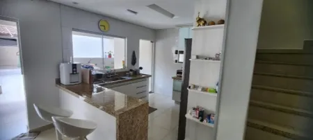 Sobrado no Setor Jardim Atlântico