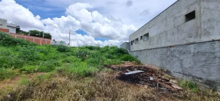 Terreno no Aruanã Park