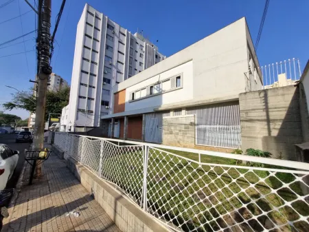 Sobrado Comercial no Setor Sul