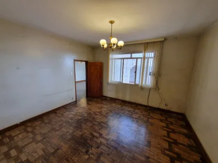 Sobrado Comercial no Setor Sul