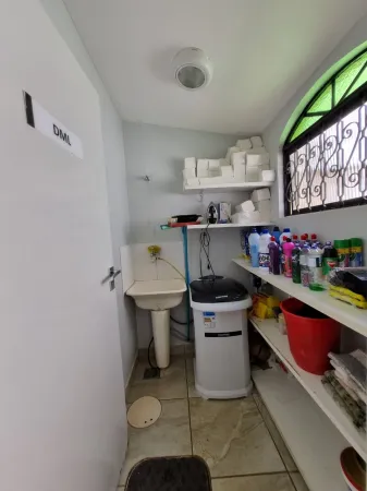 Sobrado com Clínicas no Setor Sul