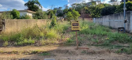 Lote  460,88M² no Jardim Petrópolis - Goiânia