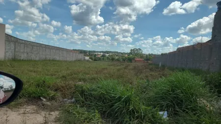 Área Comercial no Residencial Linda Vista