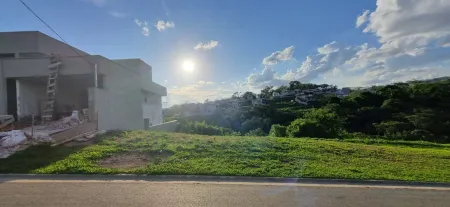 Lote no Jardins Bolonha