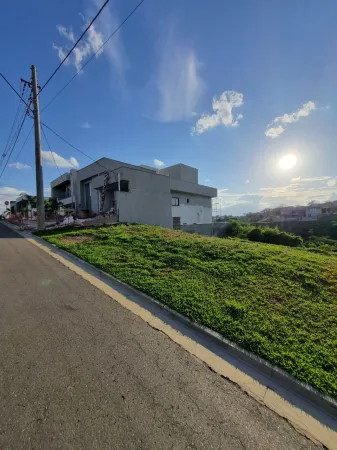 Lote no Jardins Bolonha