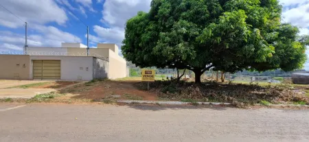 Lotes em Trindade