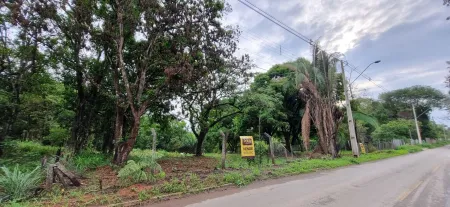 Área em Aparecida de Goiânia