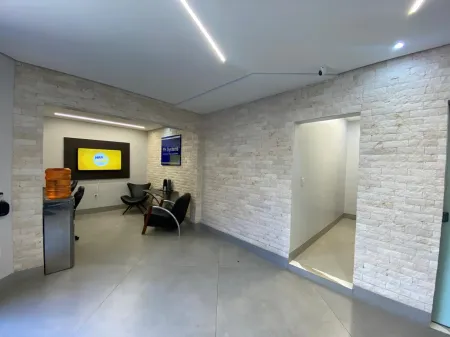 Sobrado Residencial e Comercial no Parque Amazônia