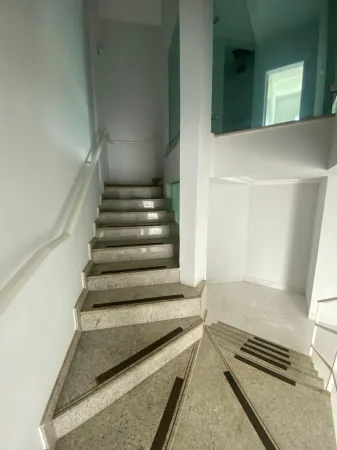 Sobrado Residencial e Comercial no Parque Amazônia