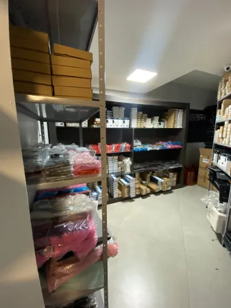 Sobrado Residencial e Comercial no Parque Amazônia
