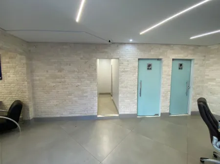 Sobrado Residencial e Comercial no Parque Amazônia