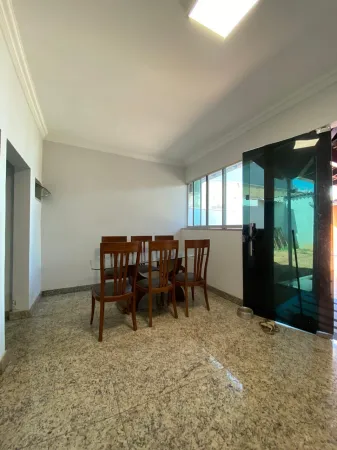 Sobrado Residencial e Comercial no Parque Amazônia