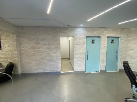 Sobrado Residencial e Comercial no Parque Amazônia