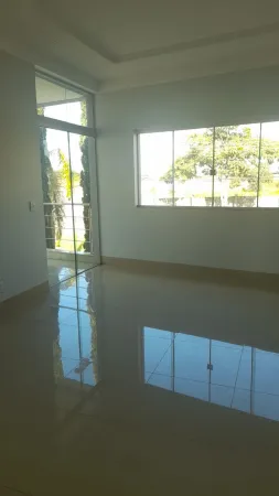 Sobrado Jardins Madri
