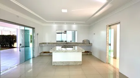 Sobrado Jardins Madri