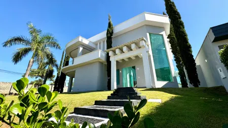 Sobrado Jardins Madri