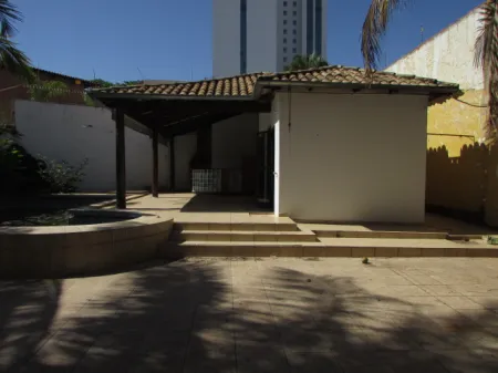 Sobrado no Setor Marista