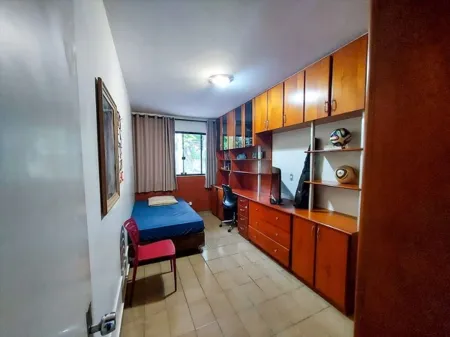 Sobrado no Santa Genoveva